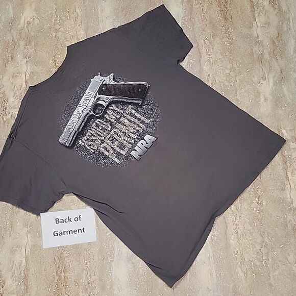 NRA GUN TEE MENS SIZE LARGE - Picture 1 of 4